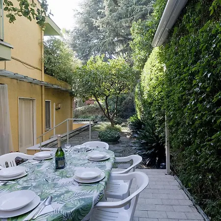 Portosole Roomy Garden Flat Διαμέρισμα Σαν Ρέμο